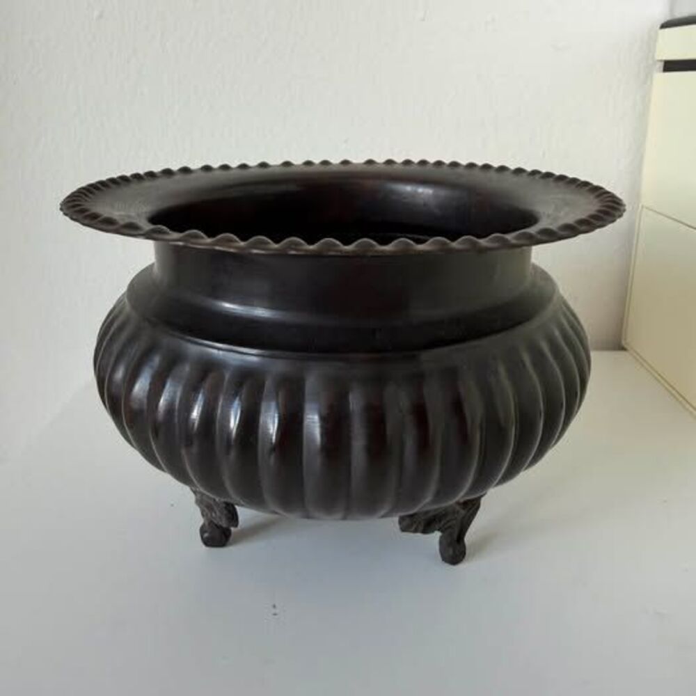 Vintage Cast Bronze / Brass Footed Planter Bowl – Fluted Body & Beaded Rim